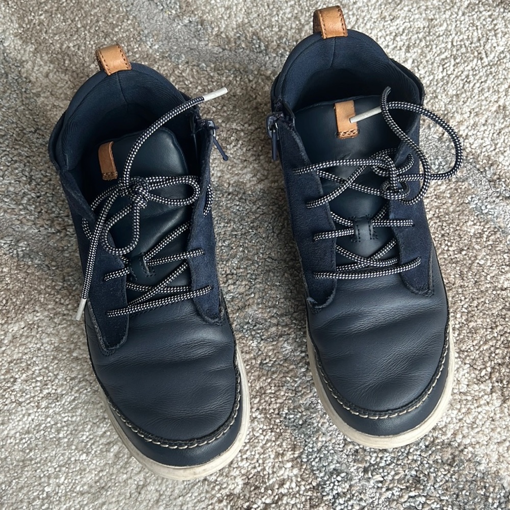 Clarks size 1.5